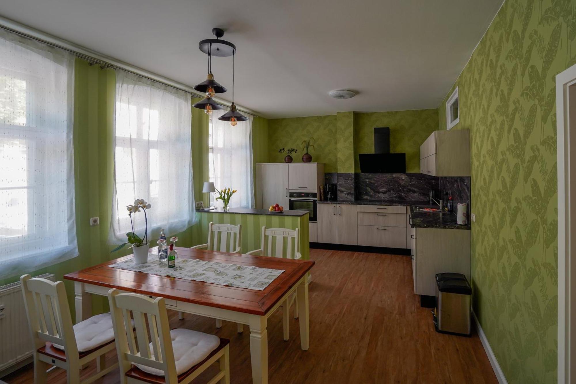 Ferienwohnung Am Stadtpark Наумбург Екстер'єр фото