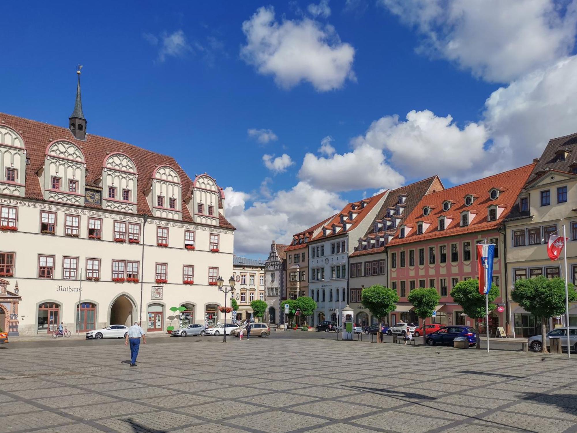 Ferienwohnung Am Stadtpark Наумбург Екстер'єр фото